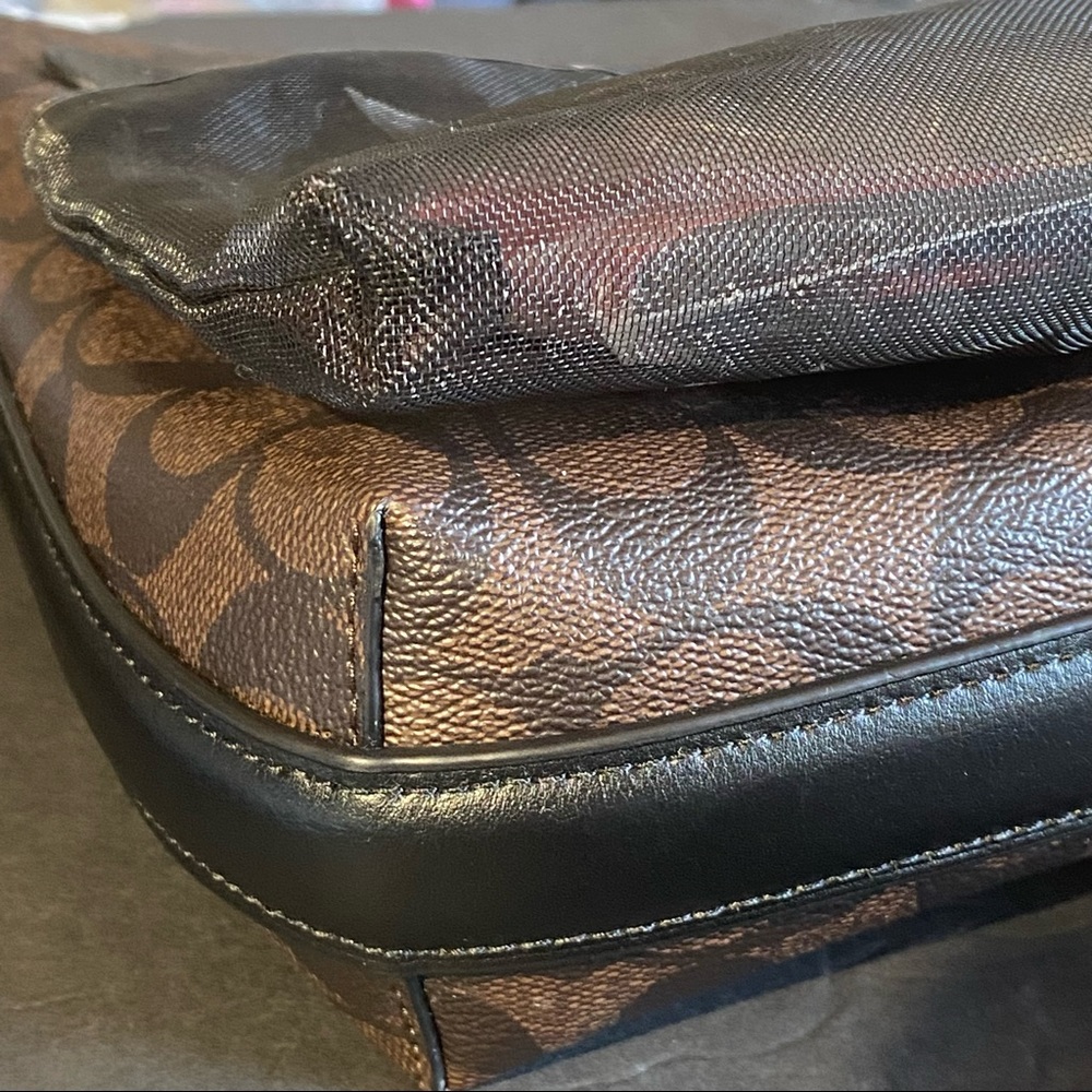 SOLD- COACH Large Crossbody Monogram Canvas - Picture 7 of 14